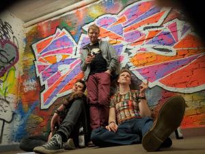 Bandfoto Die klebenden Pappkaplane