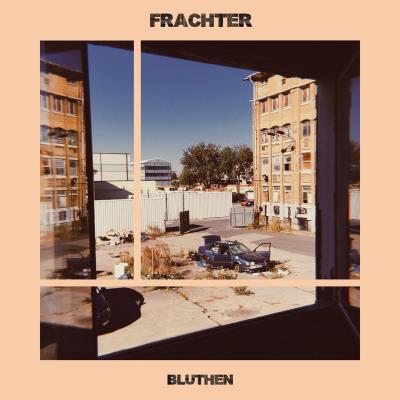 Frachter - Bluthen