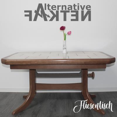 Alternative Fakten - Fliesentisch